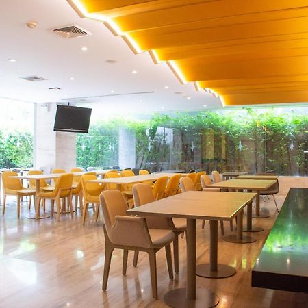 Tango Vibrant Living Hotel - Sha Extra Plus Бангкок Екстер'єр фото
