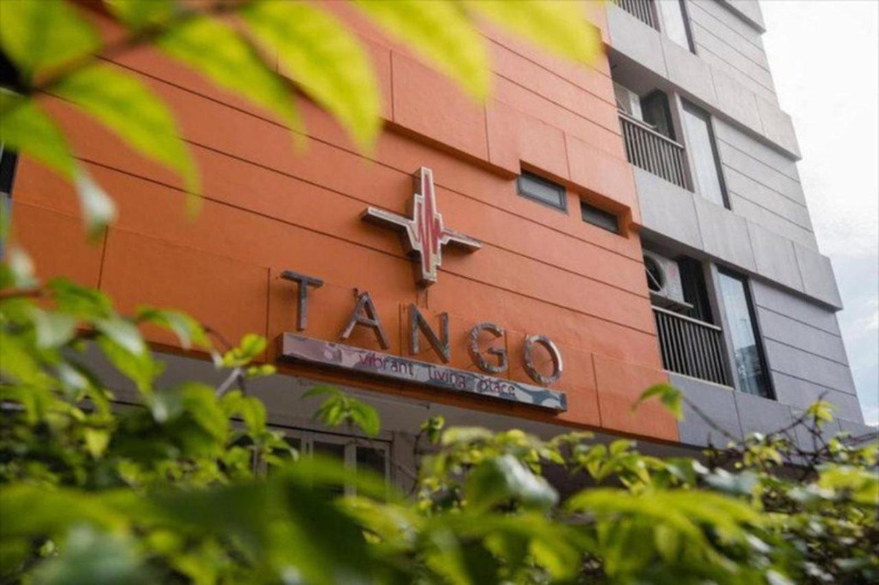 Tango Vibrant Living Hotel - Sha Extra Plus Бангкок Екстер'єр фото