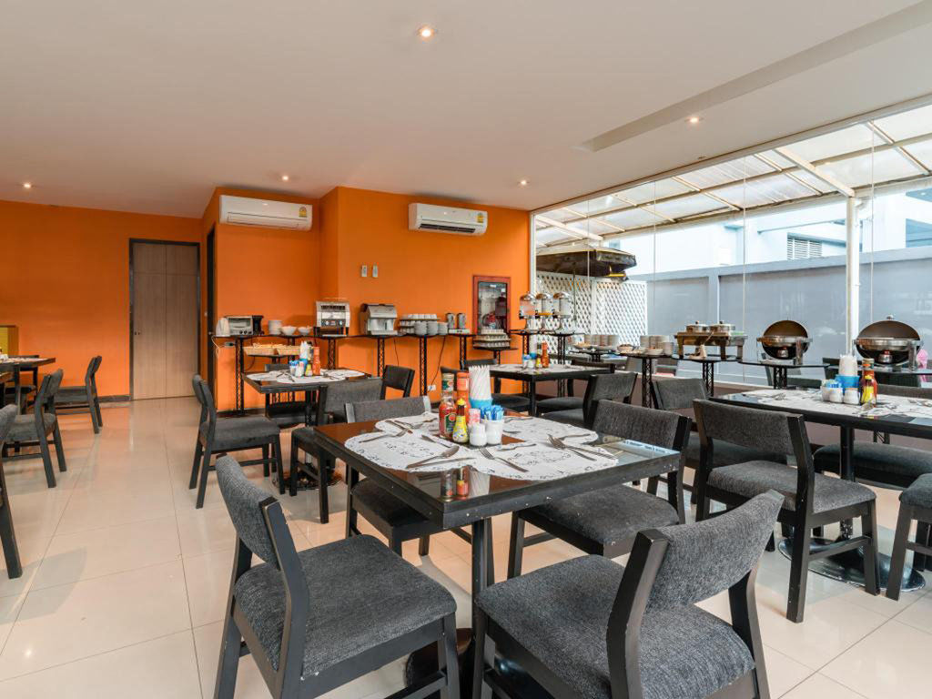 Tango Vibrant Living Hotel - Sha Extra Plus Бангкок Екстер'єр фото