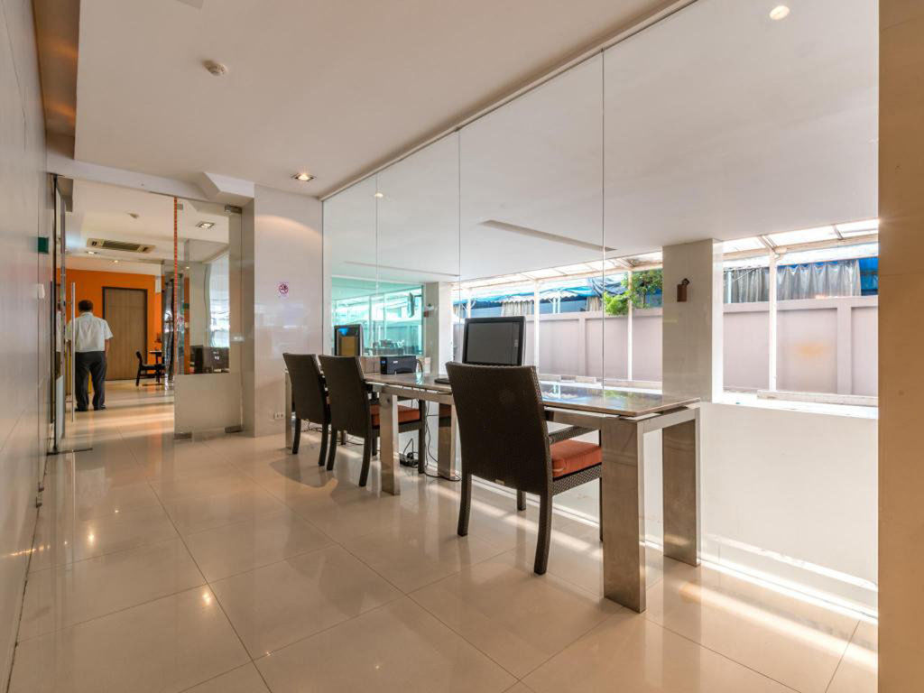 Tango Vibrant Living Hotel - Sha Extra Plus Бангкок Екстер'єр фото