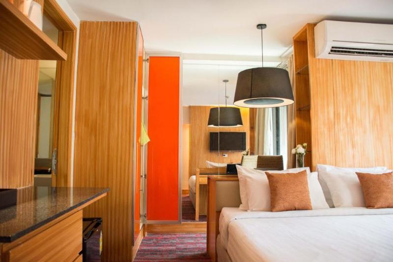 Tango Vibrant Living Hotel - Sha Extra Plus Бангкок Екстер'єр фото